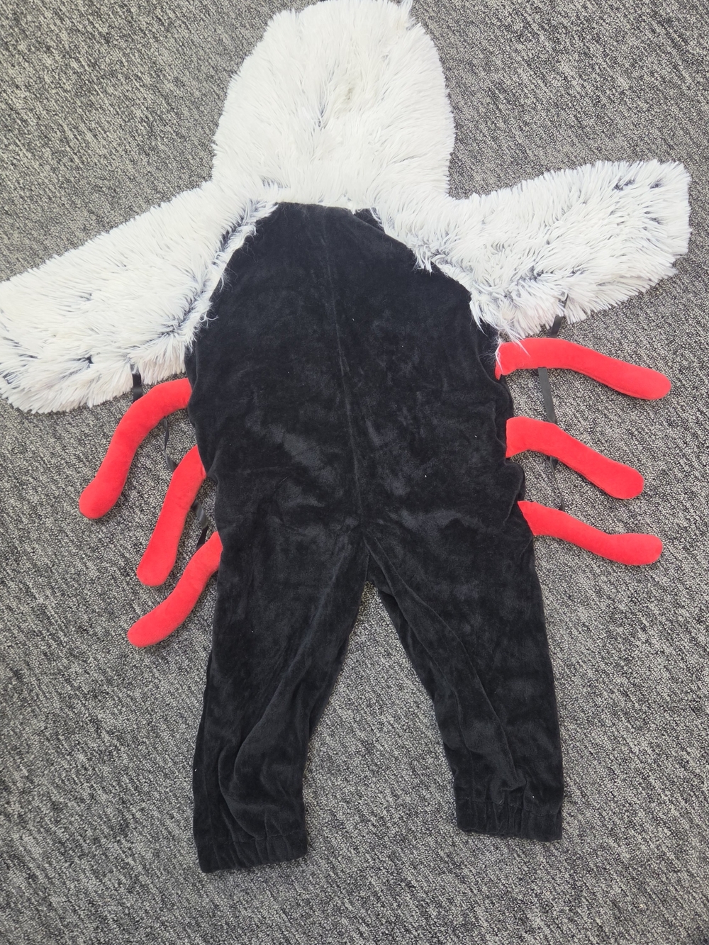 Target Kids Black, Gray & Red Spider Plush Halloween Costume 18-24 Month - Picture 5 of 7